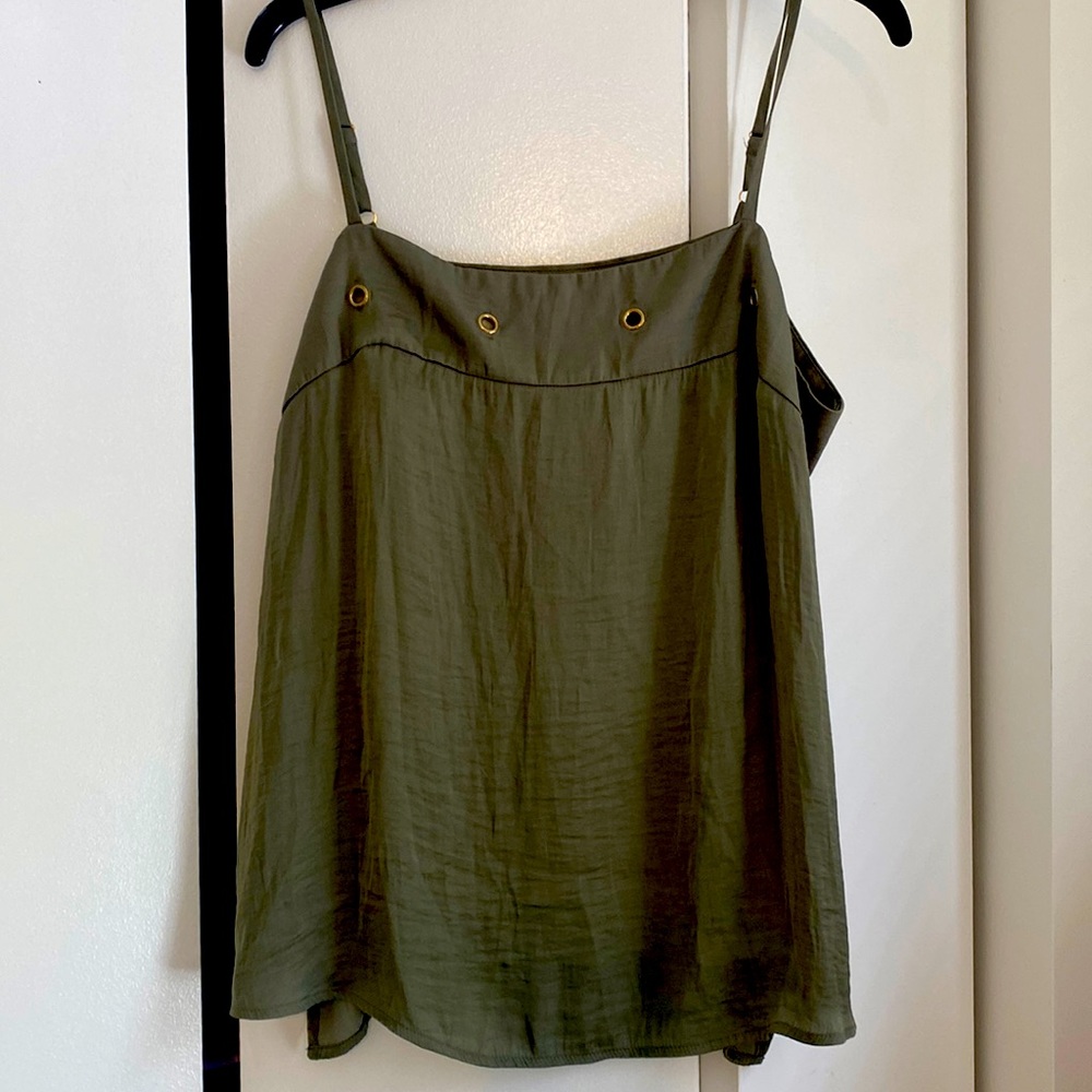 XL Olive Green Jennifer Lopez Top